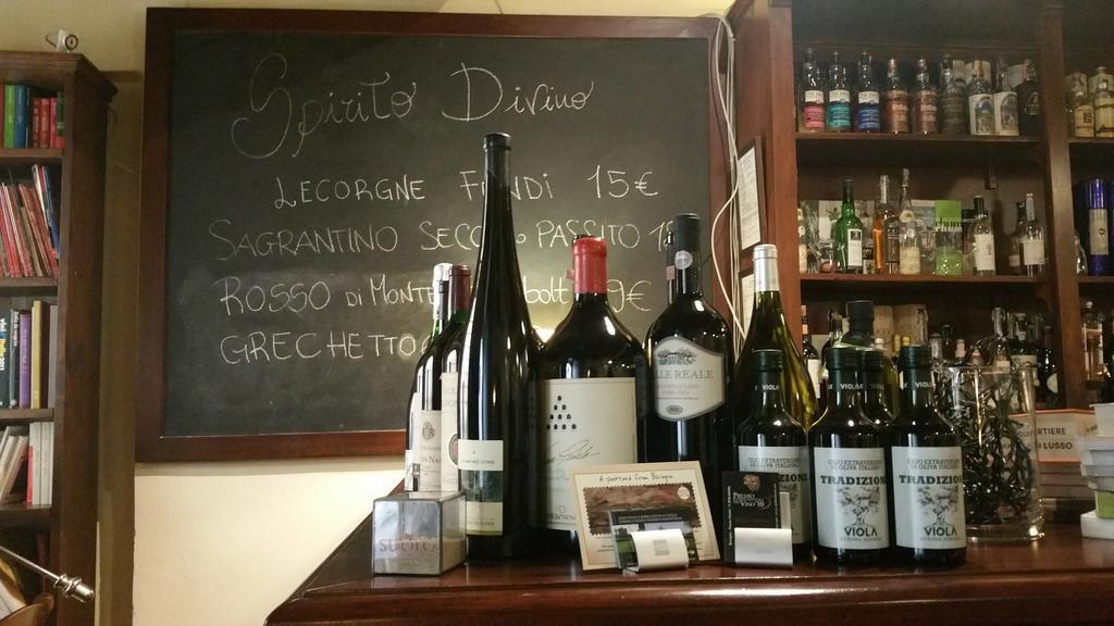 Locanda Spirito Divino Беванья Екстер'єр фото